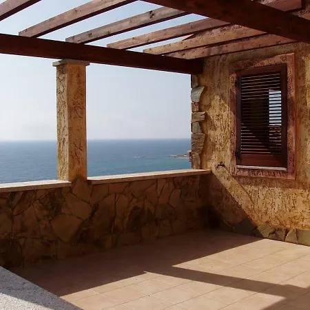 Casa Porto Corallo *
