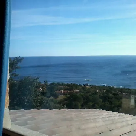 Casa Porto Corallo *