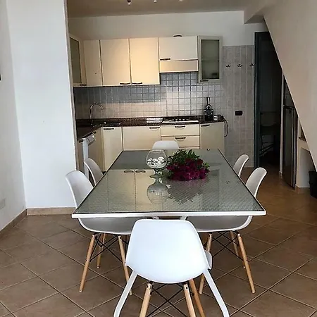 Casa Porto Corallo * וילאפוצו