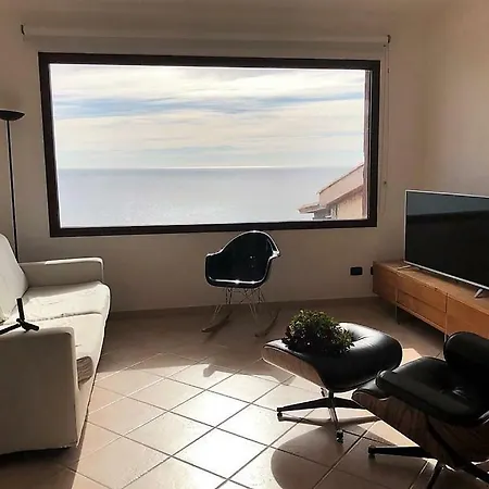 Casa Porto Corallo וילאפוצו